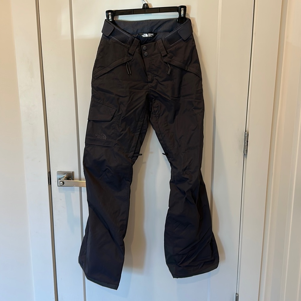 The North Face Dryvent Insulated Snow Ski Pants Women’s